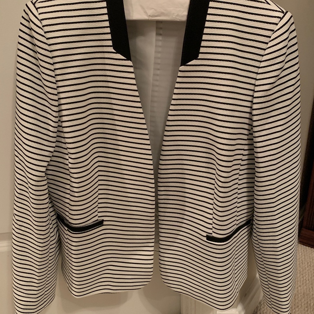 Ladies suit jacket